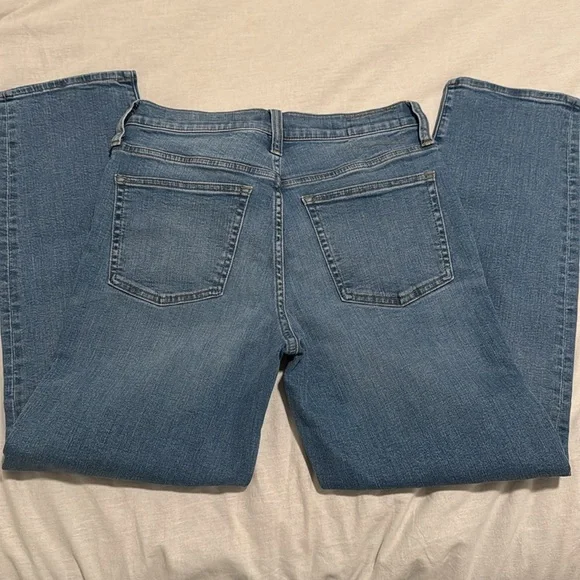 J.Crew NWT Mid-rise slim jean in 2003 super-stretch in remi kara wash - Picture 6 of 6